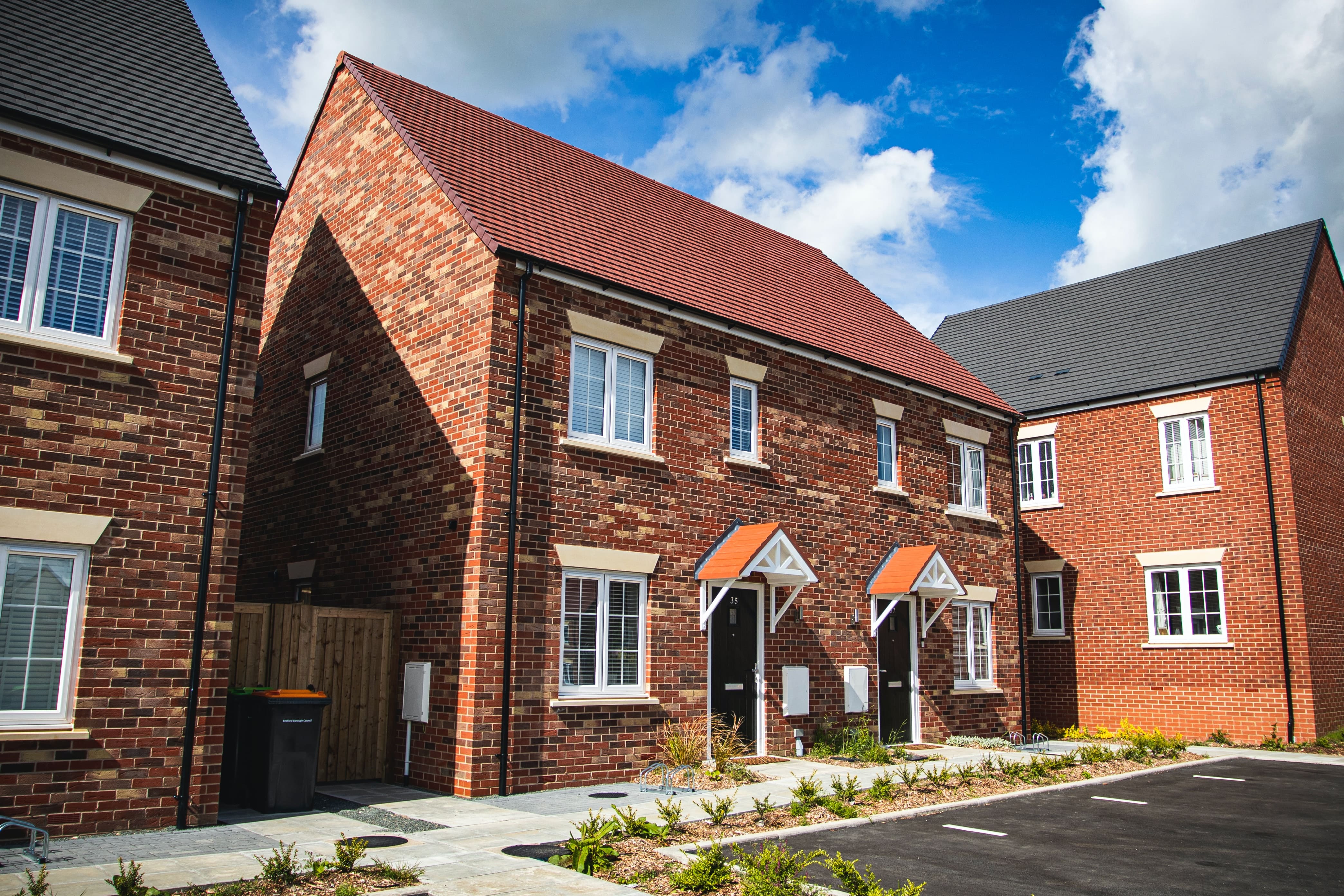 New Build Houses Min
